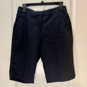 Investments Black Bermuda Shorts High Rise Size 6